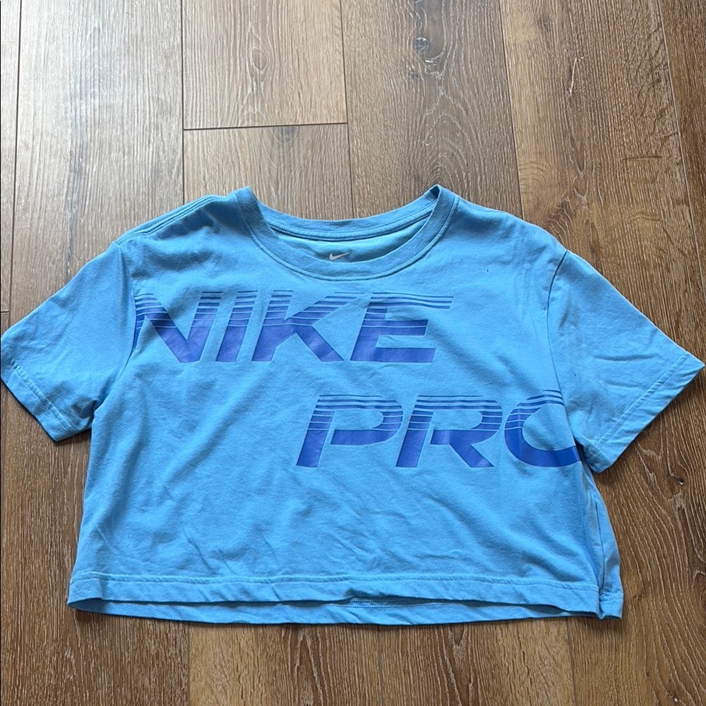 Nike Pro Blue Cropped T-Shirt